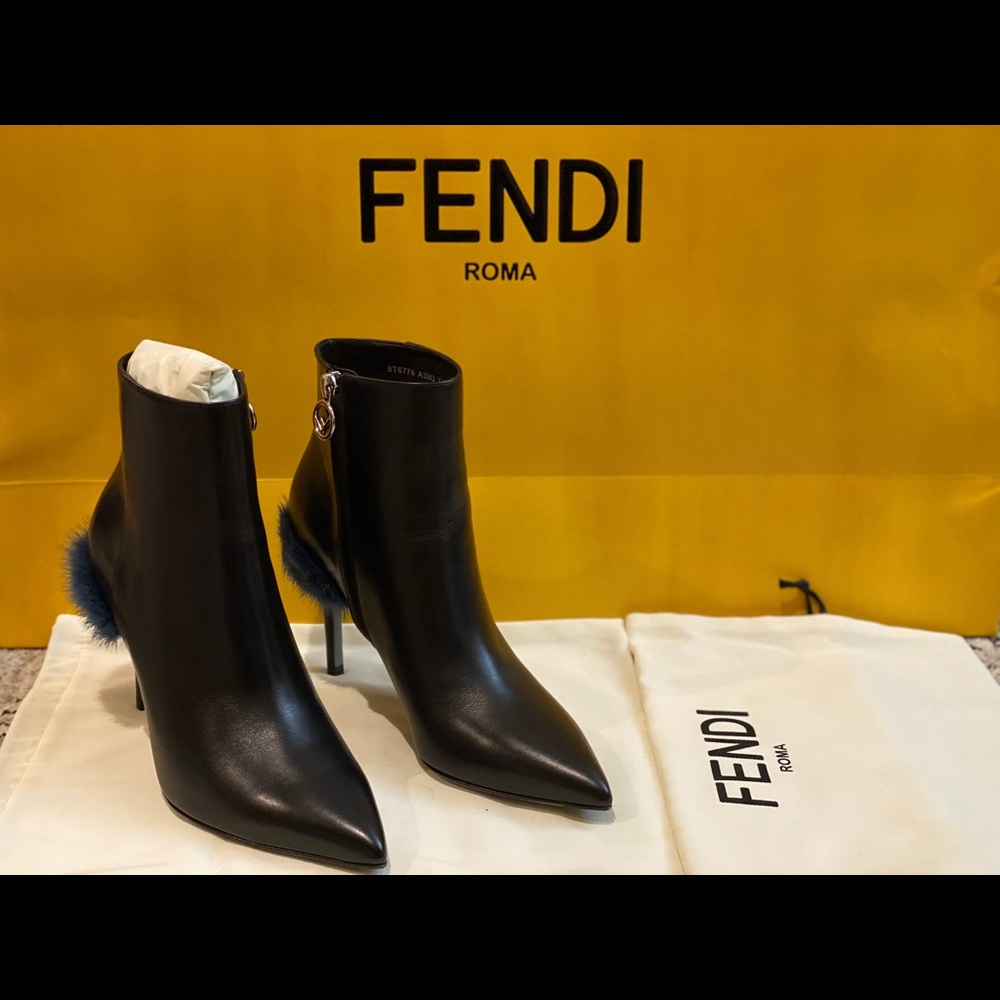 FENDI Ankle Boot with mink heel size 38